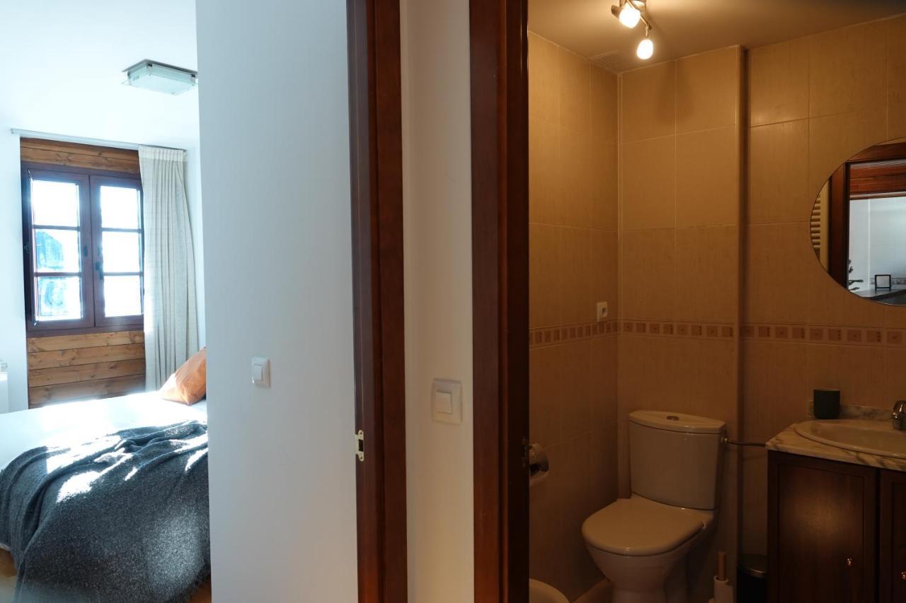 Stone Garaje Cubierto Y Trastero Pirineos360 Appartement